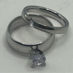 Stainless steel Elegant Silver Women's Ring Set size: 8